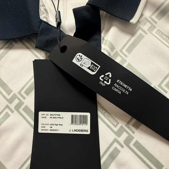 J.Lindeberg White and Gray Polo Shirt with Geometric Elegance - Picture 2 of 4